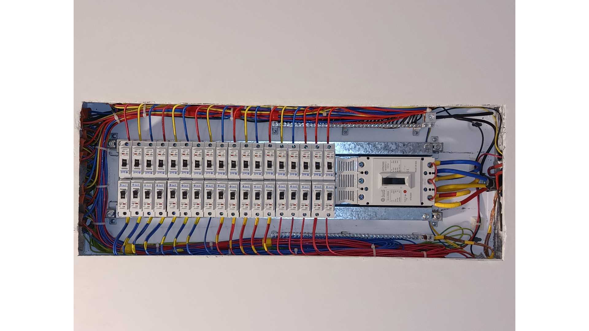 كهربائي منازل بالطائف