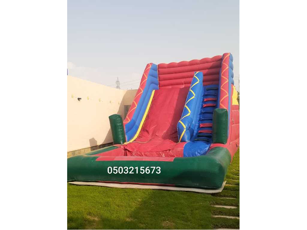 ملعب صابوني نطيطه تاجير