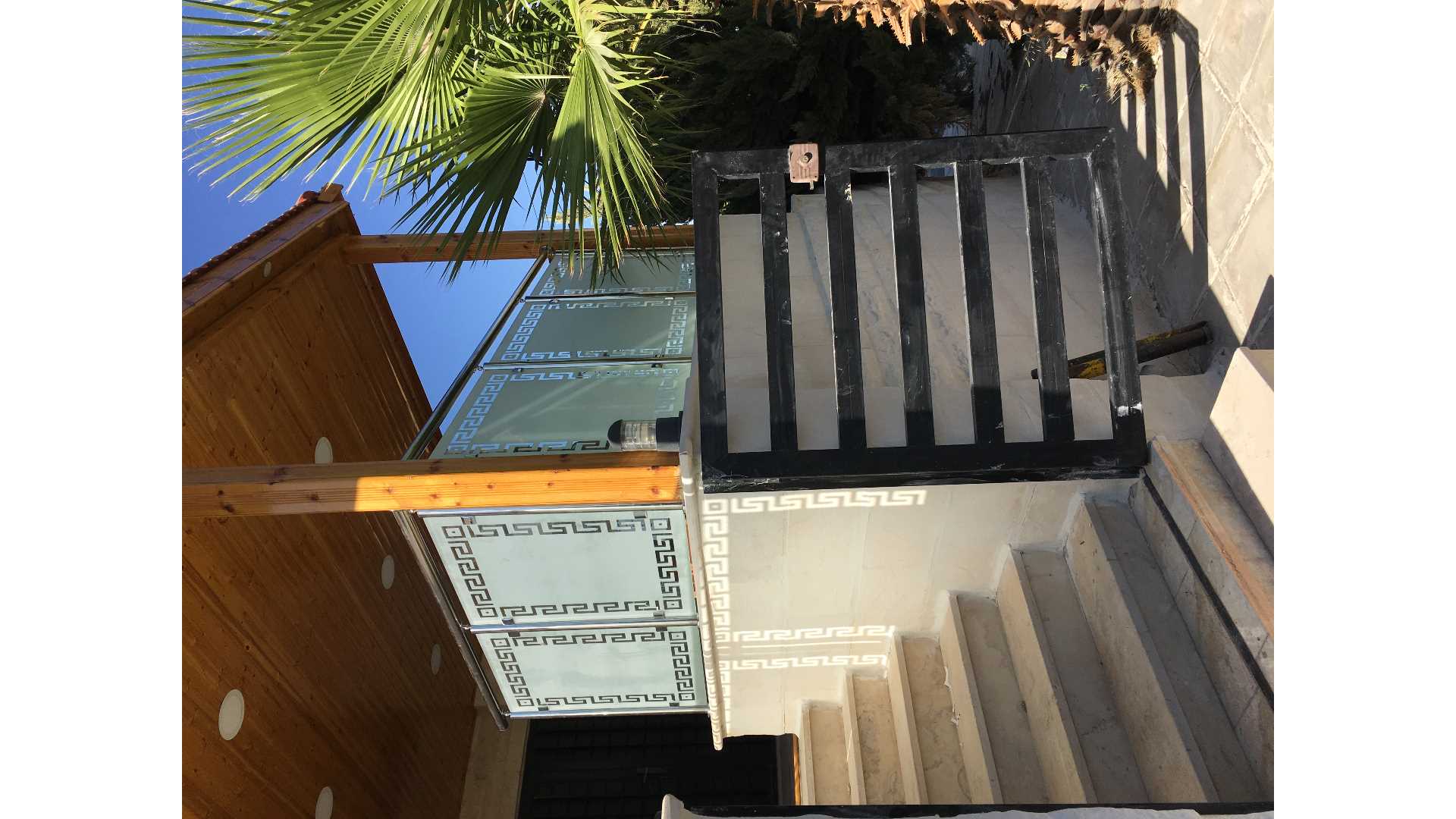 صيانة اباجورات - المنيوم